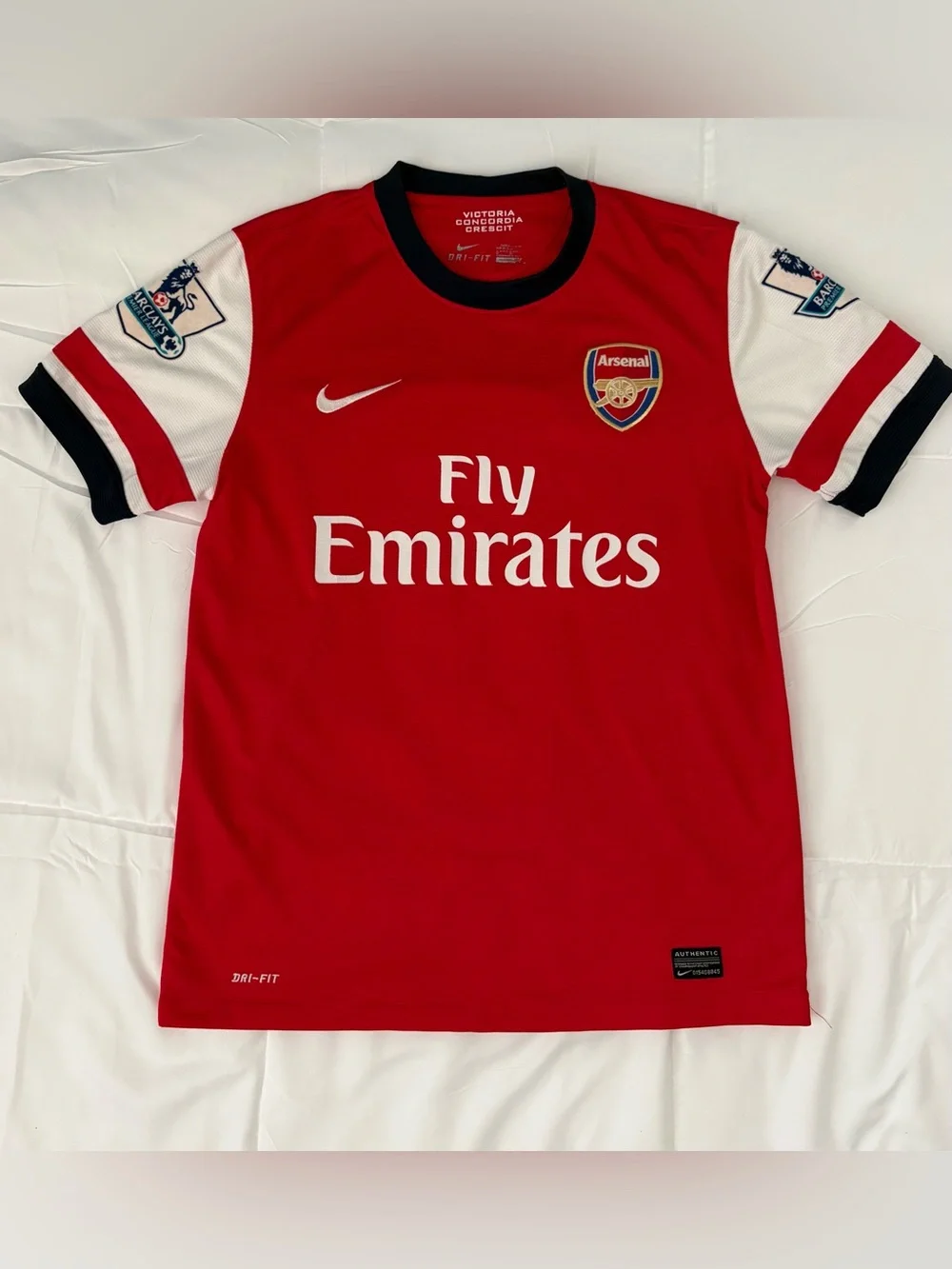 Mesut Ozil #11 Arsenal Nike 2012-2014 Home Football Shirt Soccer Jersey Size M